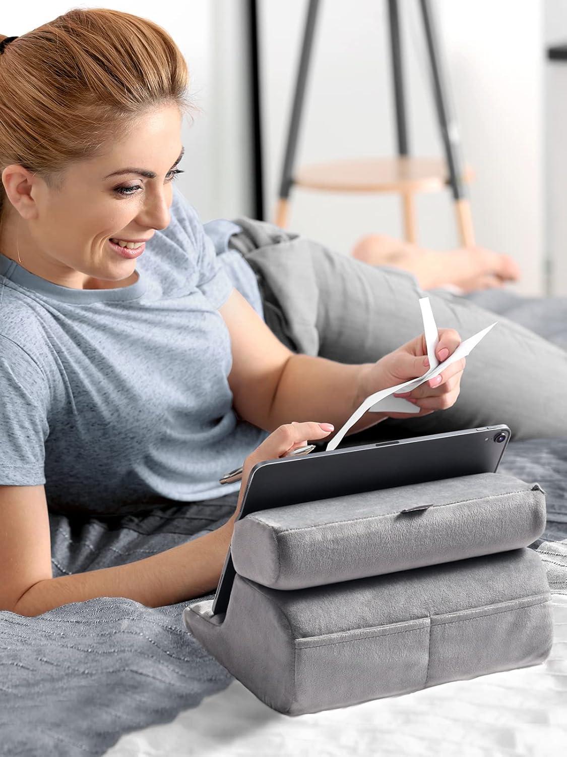 imageUGREEN Tablet Pillow Stand Grey Bundle with Tablet Pillow Blue